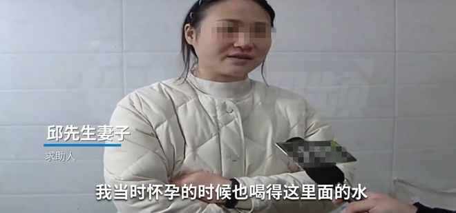 博鱼·体育净水器安装半年后换芯时一家人吓一跳：宝宝竟喝了半年的脏水！(图3)